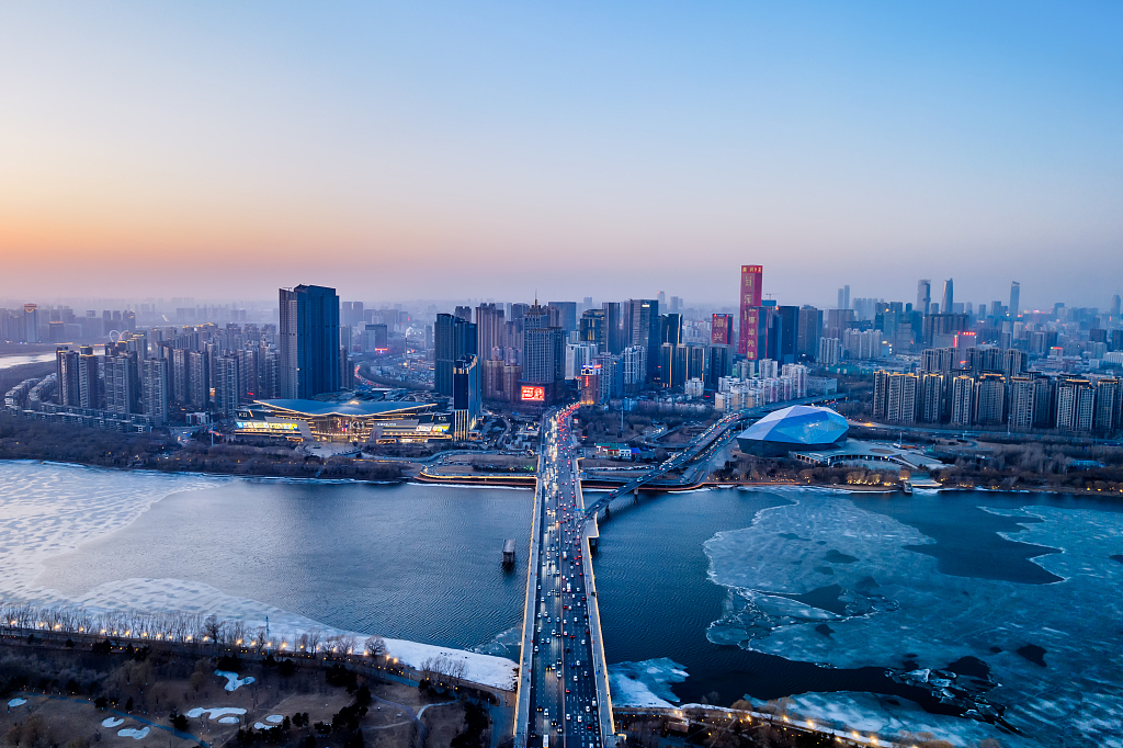 辽水之滨怀古吟