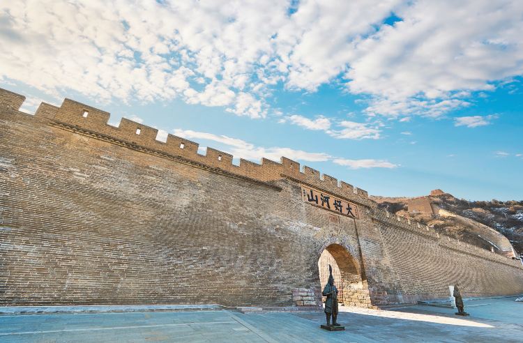 张家口,热烈欢迎各位来宾与朋友们